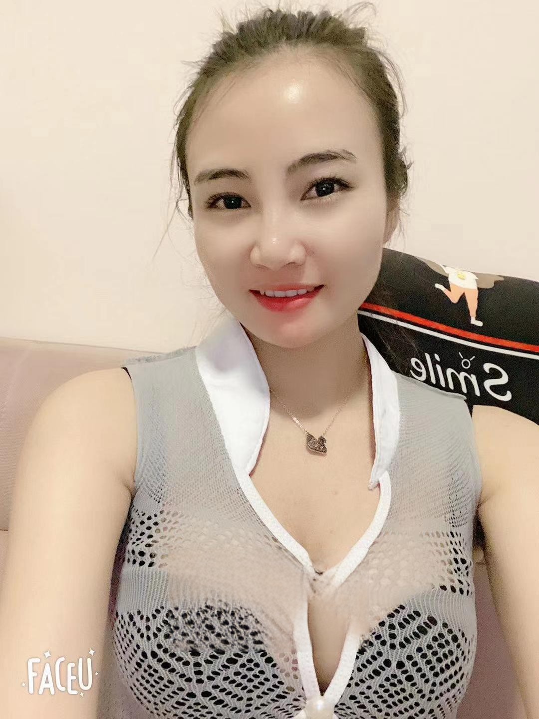 迎泽巨乳情趣少妇