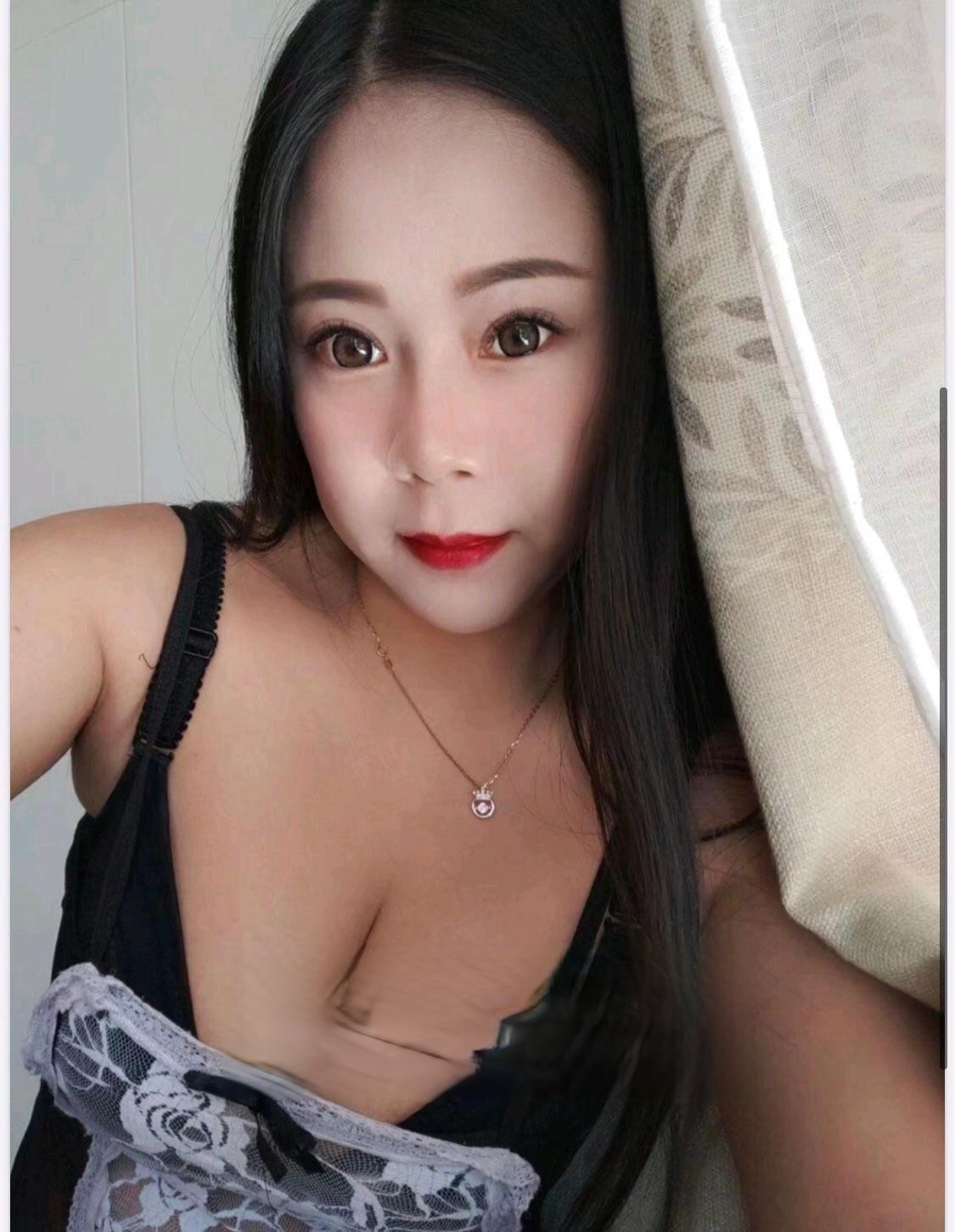 一個不錯肉肉的美女