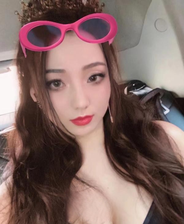 龙华大奶妹敏儿